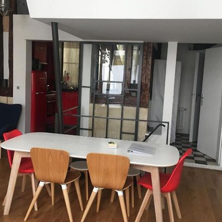Spacious Loft At 2 Steps From The Chocolate Museum Paris Exterior photo